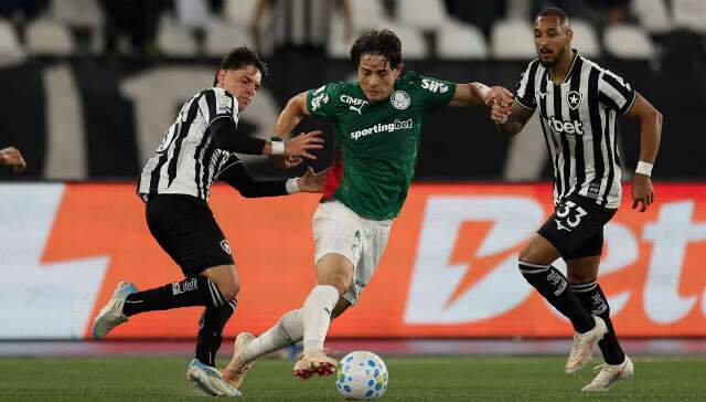 Palmeiras e Corinthians entram em campo pela Libertadores nesta quarta