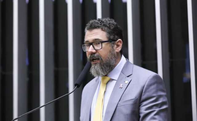 Caarap&oacute; recebeu de Pollon seis vezes mais que Campo Grande