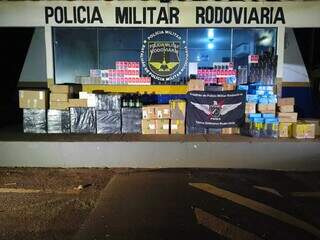 Carga de R$ 827,7 mil em produtos contrabandeados é apreendida na rodovia Carga de R$ 827,7 mil em produtos contrabandeados é apreendida na rodovia