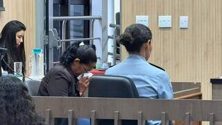 Mulher que matou moradora de rua a facadas alega legítima defesa e é absolvida Mulher que matou moradora de rua a facadas alega legítima defesa e é absolvida