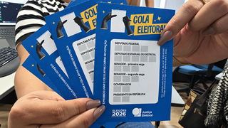 Colinha oficial permite anotar os 6 votos sem influência política Colinha oficial permite anotar os 6 votos sem influência política