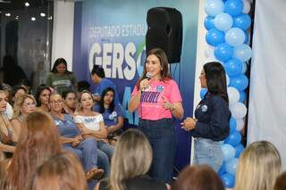 Mulheres ganham voz e protagonismo em ato pol&iacute;tico de Gerson Claro