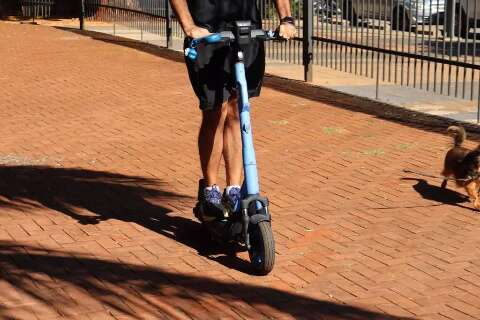 Patinetes el&eacute;tricos j&aacute; t&ecirc;m 50 mil usu&aacute;rios cadastrados na Capital