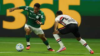 Palmeiras vence S&atilde;o Paulo, assume ponta e amplia tabu no Choque-Rei