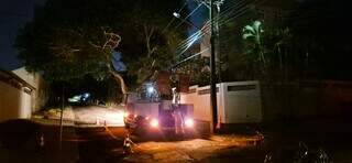 Falta de energia lidera queixas ap&oacute;s temporal em Campo Grande