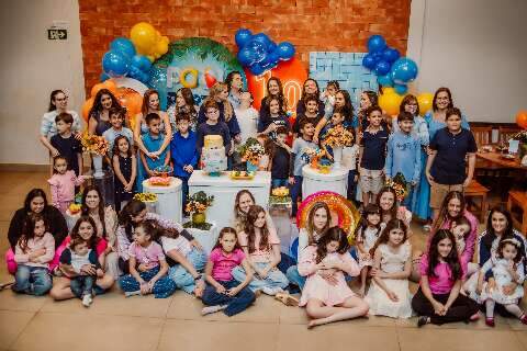 Eles festejaram juntos o 1&ordm; anivers&aacute;rio e, 10 anos depois, repetem a foto