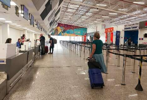 Multa de R$ 17,5 mil e suspens&atilde;o de voos passam a valer nesta segunda
