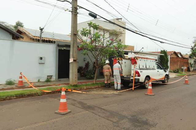 Com 800 profissionais nas ruas, Energisa restabeleceu 99% do fornecimento