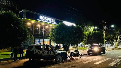 Atirador dispara v&aacute;rias vezes contra grupo e deixa rapaz em estado grave