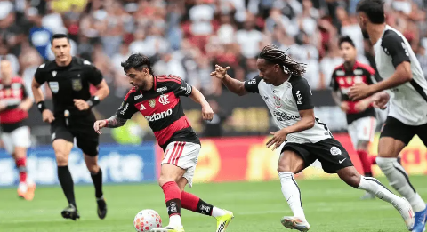 Flamengo e Corinthians se enfrentam neste domingo pelo Brasileir&atilde;o