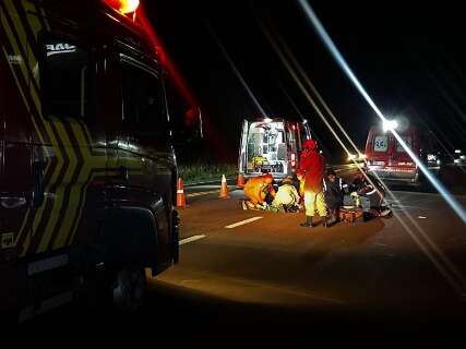 Mulher &eacute; atropelada e morre enquanto caminhava pela BR-158