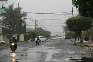 Antes da metade do m&ecirc;s, chuva j&aacute; supera o esperado para setembro na Capital 
