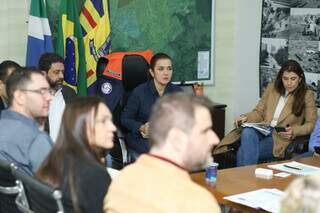 Prefeitura promete mapear árvores danificadas e revisar planos de emergência Prefeitura promete mapear árvores danificadas e revisar planos de emergência