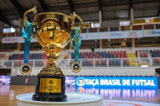 MS terá representantes nas Taças Brasil Sub-15 e Sub-17 de futsal feminino MS terá representantes nas Taças Brasil Sub-15 e Sub-17 de futsal feminino