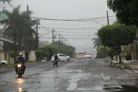 Antes da metade do m&ecirc;s, chuva j&aacute; supera o esperado para setembro na Capital 