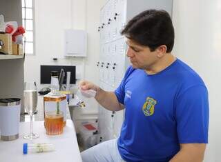 Grafite de lapiseira vira sensor para detectar veneno em alimentos Grafite de lapiseira vira sensor para detectar veneno em alimentos