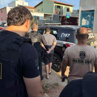An&aacute;lise de celulares levou pol&iacute;cia a 6 adolescentes de grupos extremistas