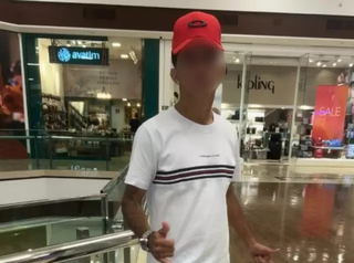 Dupla investigada por 4 execuções se apresenta e nega autoria de crimes Dupla investigada por 4 execuções se apresenta e nega autoria de crimes