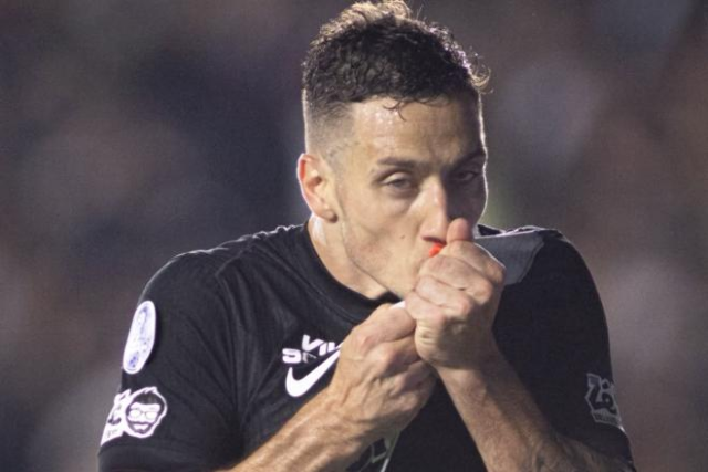 Vasco elimina Santa Fe em casa e chega &agrave; semifinal da Sul-Americana