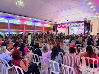 Sem esposa de Flávio Bolsonaro, mulheres se reúnem para discutir política em MS Sem esposa de Flávio Bolsonaro, mulheres se reúnem para discutir política em MS