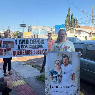 &ldquo;Ele morreu trabalhando&rdquo;: filhas cobram justi&ccedil;a um ano ap&oacute;s morte de gari