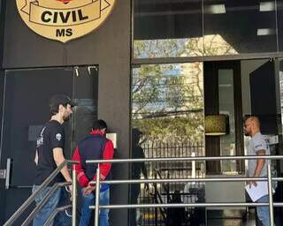 Homem &eacute; preso em flagrante por produzir v&iacute;deos de abuso de crian&ccedil;a de 5 anos