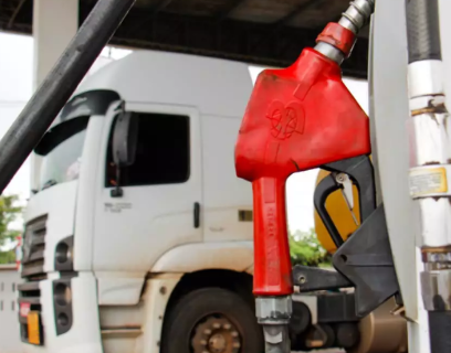 Governo avan&ccedil;a em testes para elevar etanol na gasolina para 35%