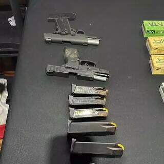 Conveniências da Capital escondiam armas, munições e cigarros Conveniências da Capital escondiam armas, munições e cigarros