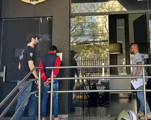 Homem &eacute; preso em flagrante por produzir v&iacute;deos de abuso de crian&ccedil;a de 5 anos