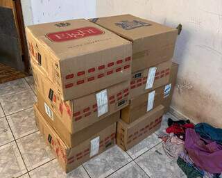 Conveniências da Capital escondiam armas, munições e cigarros Conveniências da Capital escondiam armas, munições e cigarros