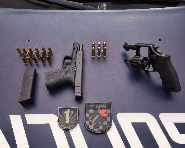 Dupla &eacute; presa com armas e diz que iria "vingar desafeto" em boate da Afonso Pena