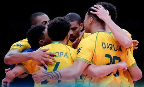 Brasil vence Argentina e conquista vaga ol&iacute;mpica no v&ocirc;lei masculino