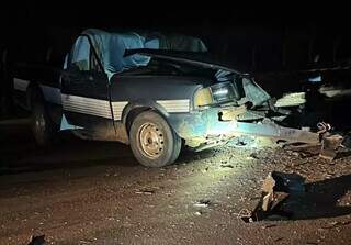 Motorista morre ap&oacute;s colis&atilde;o entre Pampa e Fiat Toro na BR-262
