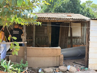 Jovem é encontrado morto com tiro na nuca em casa de amigo em Santa Rita Jovem é encontrado morto com tiro na nuca em casa de amigo em Santa Rita