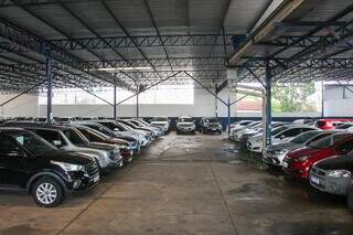Combate Preço x Taxa volta com carros até R$ 20 mil abaixo da tabela Combate Preço x Taxa volta com carros até R$ 20 mil abaixo da tabela