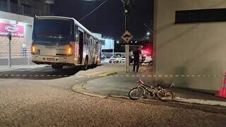 Crian&ccedil;a atropelada por &ocirc;nibus morre na Santa Casa