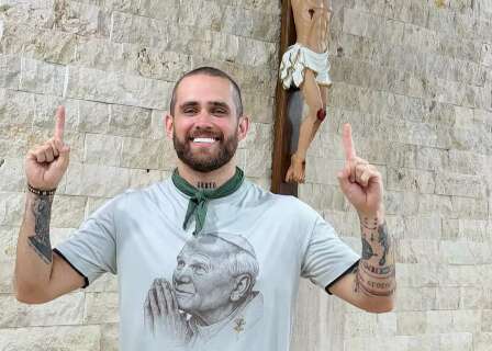 Cantor Um Peregrino &eacute; atra&ccedil;&atilde;o de luau cat&oacute;lico em Campo Grande