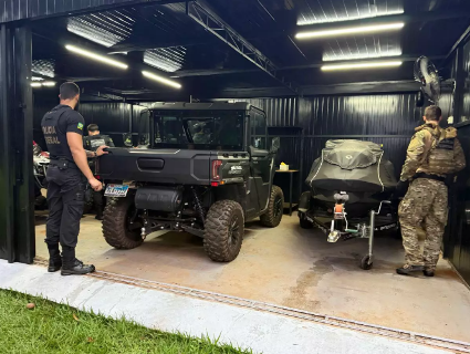 PF confisca R$ 50 milh&otilde;es de traficantes e cumpre 15 mandados na fronteira