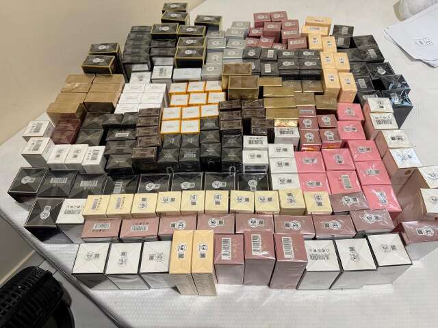 Opera&ccedil;&atilde;o revela esquema de R$ 300 milh&otilde;es com perfumes importados