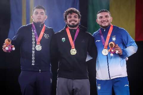 Campo-grandense vence quatro lutas e leva ouro no Sul-Americano