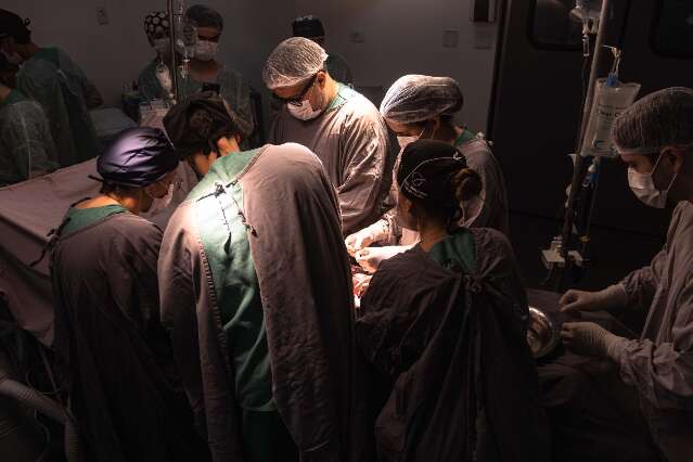 Cirurgia in&eacute;dita traz pele do PR para salvar crian&ccedil;a com 60% do corpo queimado