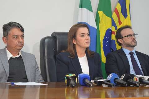 Adriane diz que relat&oacute;rio &eacute; s&oacute; o come&ccedil;o e falhas ainda ser&atilde;o apuradas