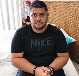 Ap&oacute;s passagem pela fronteira, ca&ccedil;a a Andr&eacute; do Rap atravessa Bol&iacute;via e 6 anos