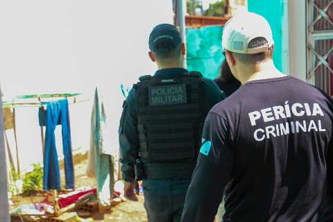 Dupla encapuzada matou mulheres a facadas antes de p&ocirc;r fogo em casa