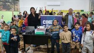 Cine Câmara transforma plenários em cinemas e atrai 10 mil pessoas Cine Câmara transforma plenários em cinemas e atrai 10 mil pessoas