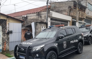 Quadrilha usava 13 sites falsos para enganar compradores em golpe do leilão Quadrilha usava 13 sites falsos para enganar compradores em golpe do leilão