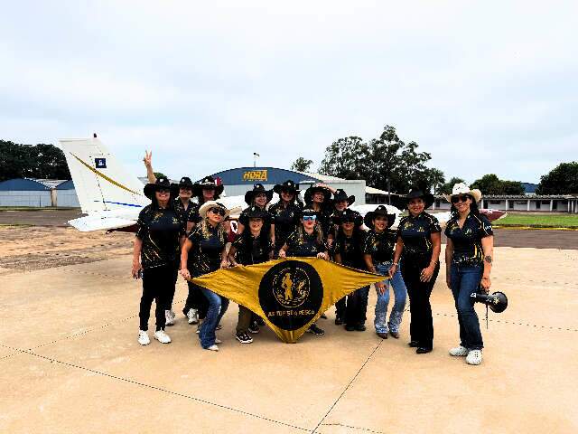 Elas lotaram 4 avi&otilde;es e partiram para pescaria s&oacute; de mulheres no Pantanal
