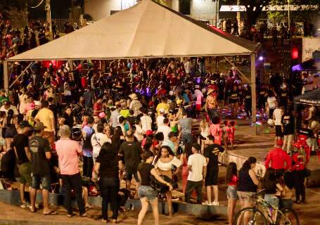 Paquera Gold Times revive anos 80 e 90 neste domingo em Dourados