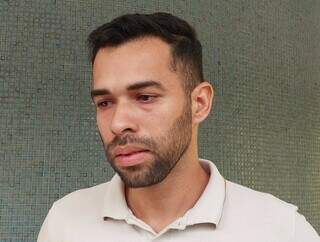 "Não tinha motivo para isso", diz irmão de menino morto durante brincadeira "Não tinha motivo para isso", diz irmão de menino morto durante brincadeira