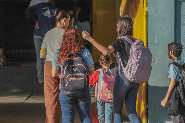Ensino integral avan&ccedil;a, mas jornada ampliada ainda se concentra no fundamental